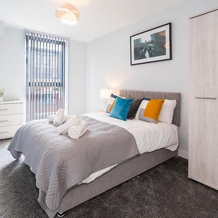 New Build - 2 Bed Snug Modern Apartment - Juliet Balcony - Roof Top Terrace - Digbeth, Birmingham City Centre - Free Netflix & Smart Tv Exteriör bild