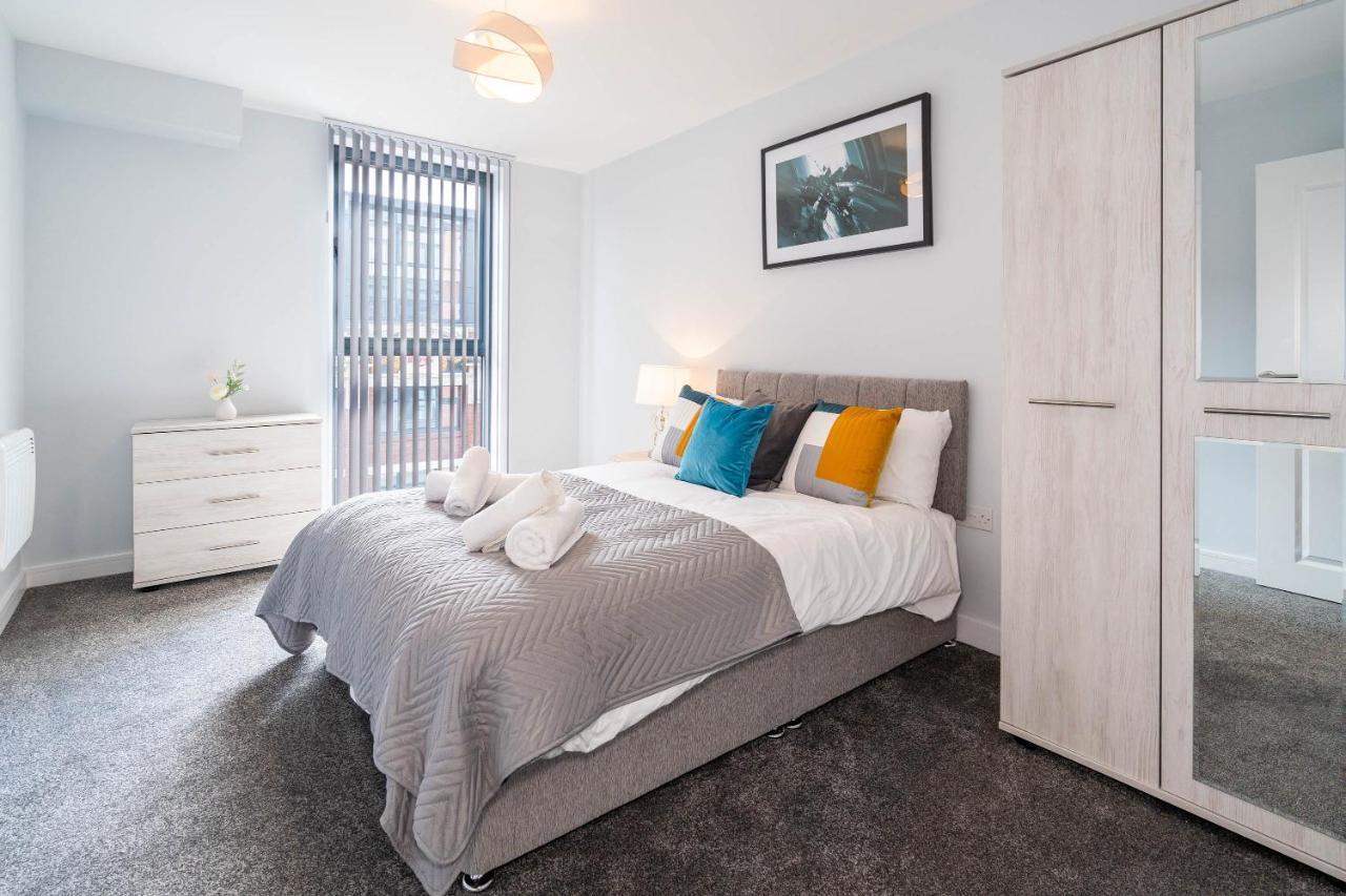 New Build - 2 Bed Snug Modern Apartment - Juliet Balcony - Roof Top Terrace - Digbeth, Birmingham City Centre - Free Netflix & Smart Tv Exteriör bild