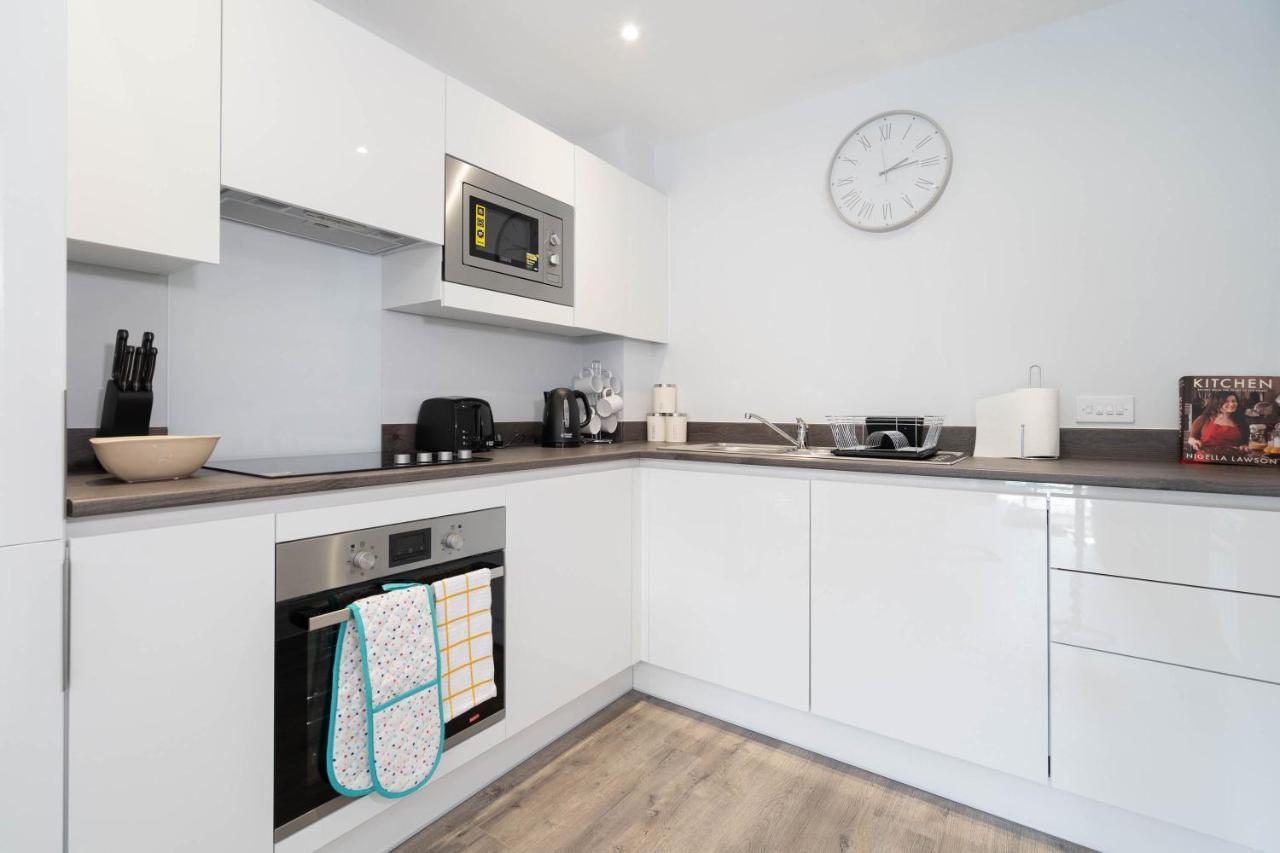 New Build - 2 Bed Snug Modern Apartment - Juliet Balcony - Roof Top Terrace - Digbeth, Birmingham City Centre - Free Netflix & Smart Tv Exteriör bild