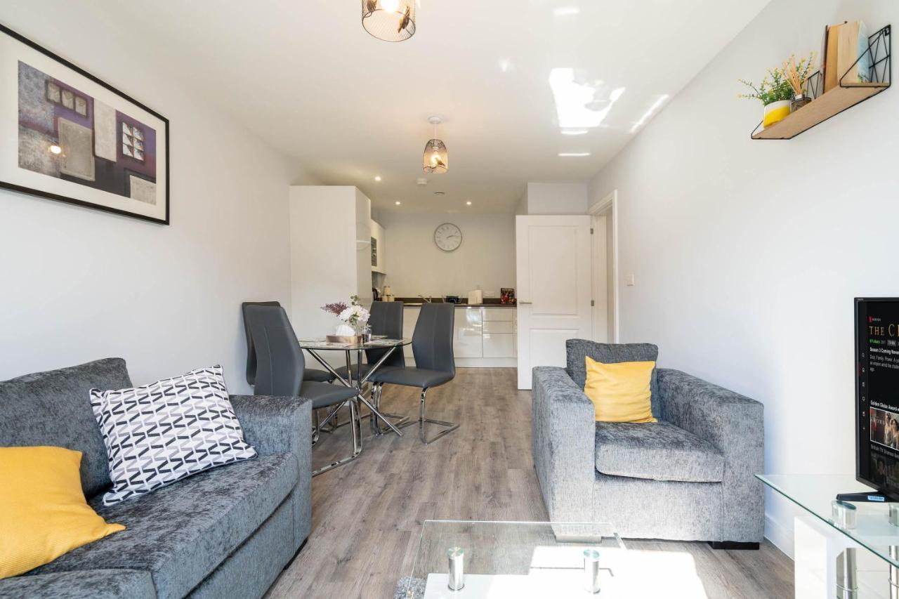 New Build - 2 Bed Snug Modern Apartment - Juliet Balcony - Roof Top Terrace - Digbeth, Birmingham City Centre - Free Netflix & Smart Tv Exteriör bild